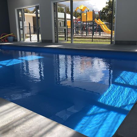 Stratford Motel & Holiday Park Екстер'єр фото