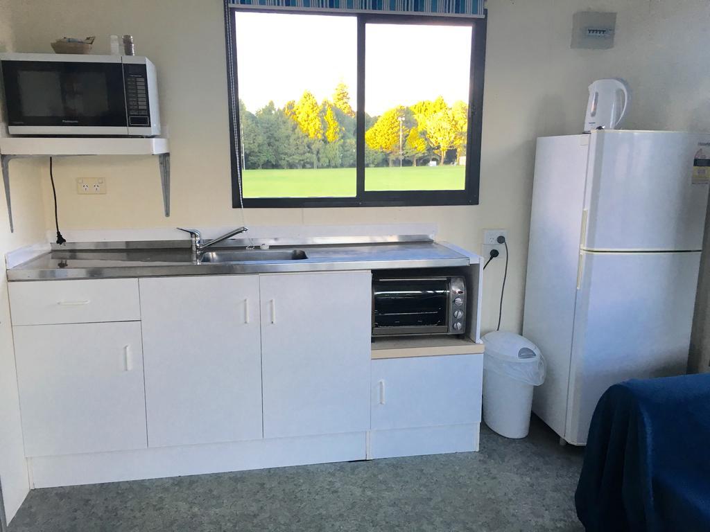 Stratford Motel & Holiday Park Екстер'єр фото