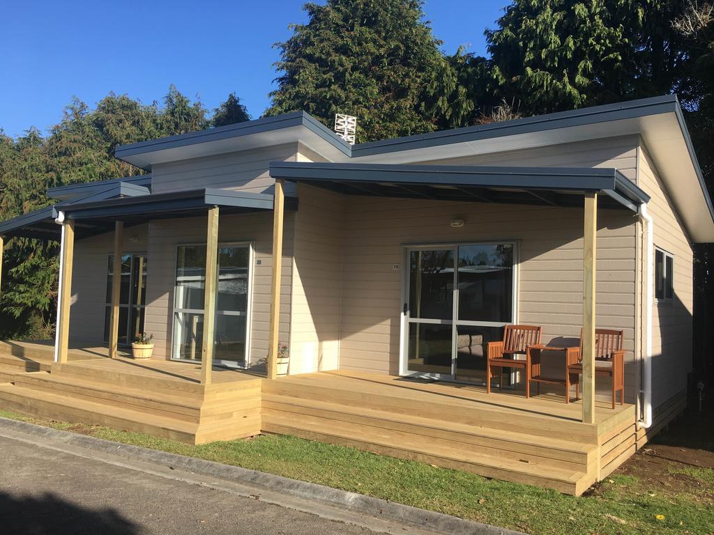 Stratford Motel & Holiday Park Екстер'єр фото