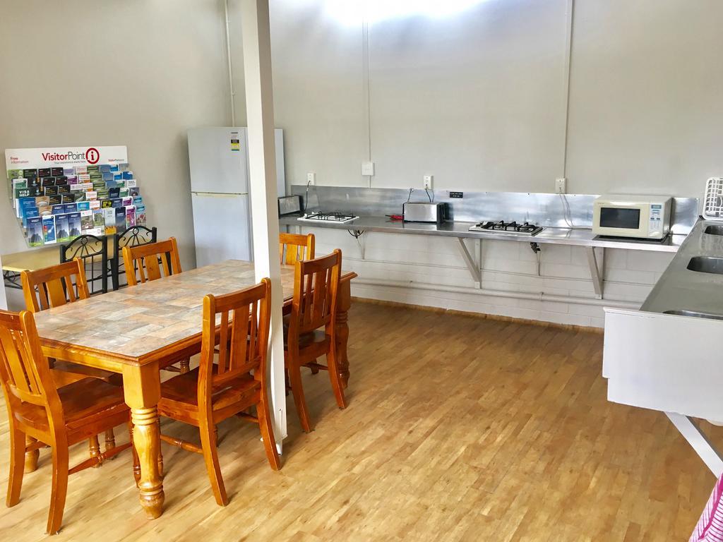 Stratford Motel & Holiday Park Екстер'єр фото