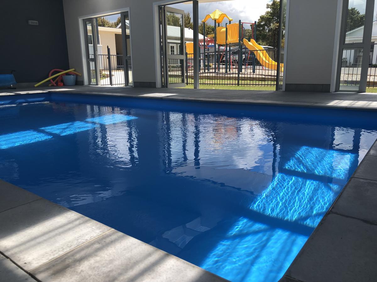 Stratford Motel & Holiday Park Екстер'єр фото