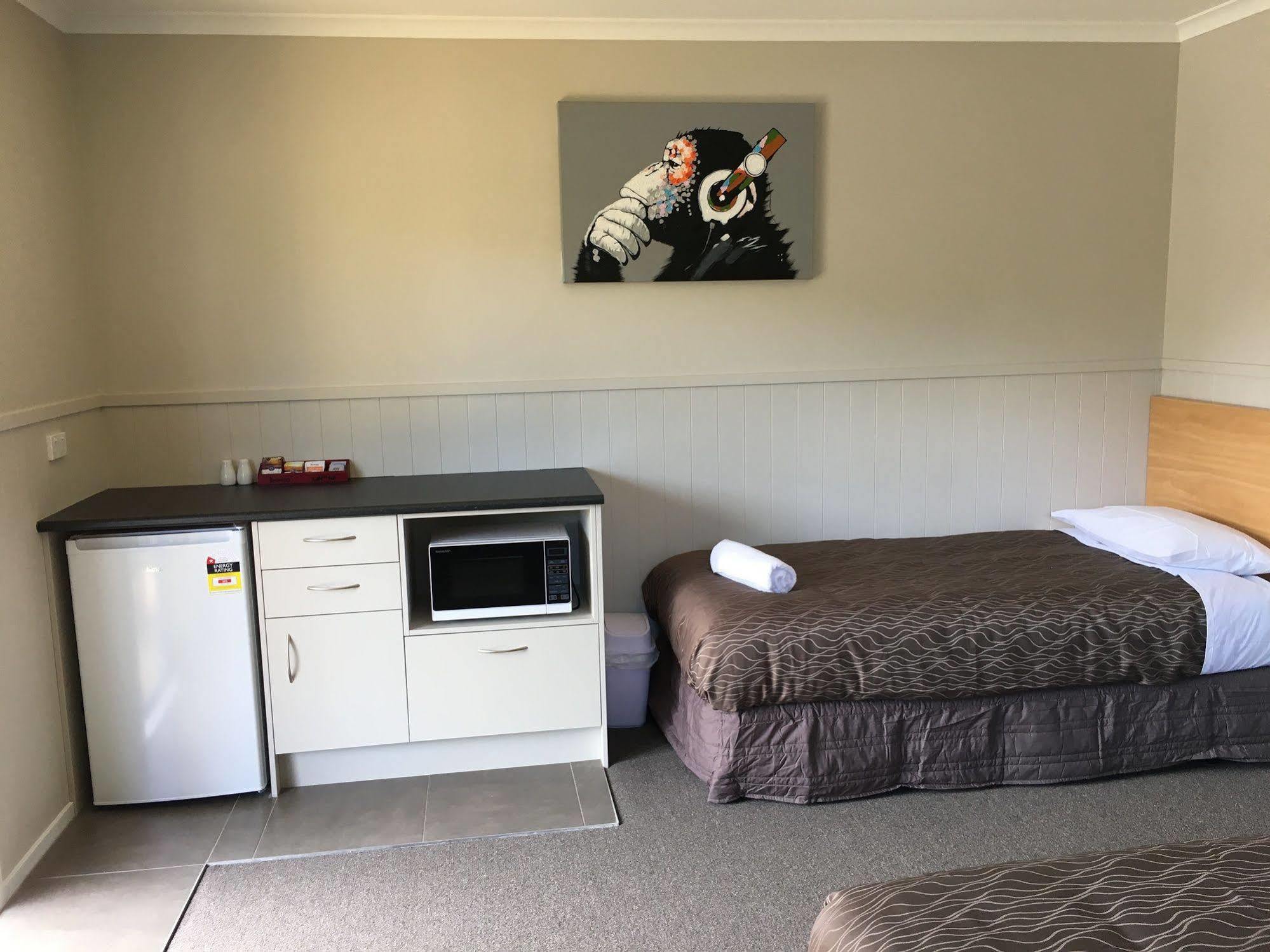 Stratford Motel & Holiday Park Екстер'єр фото