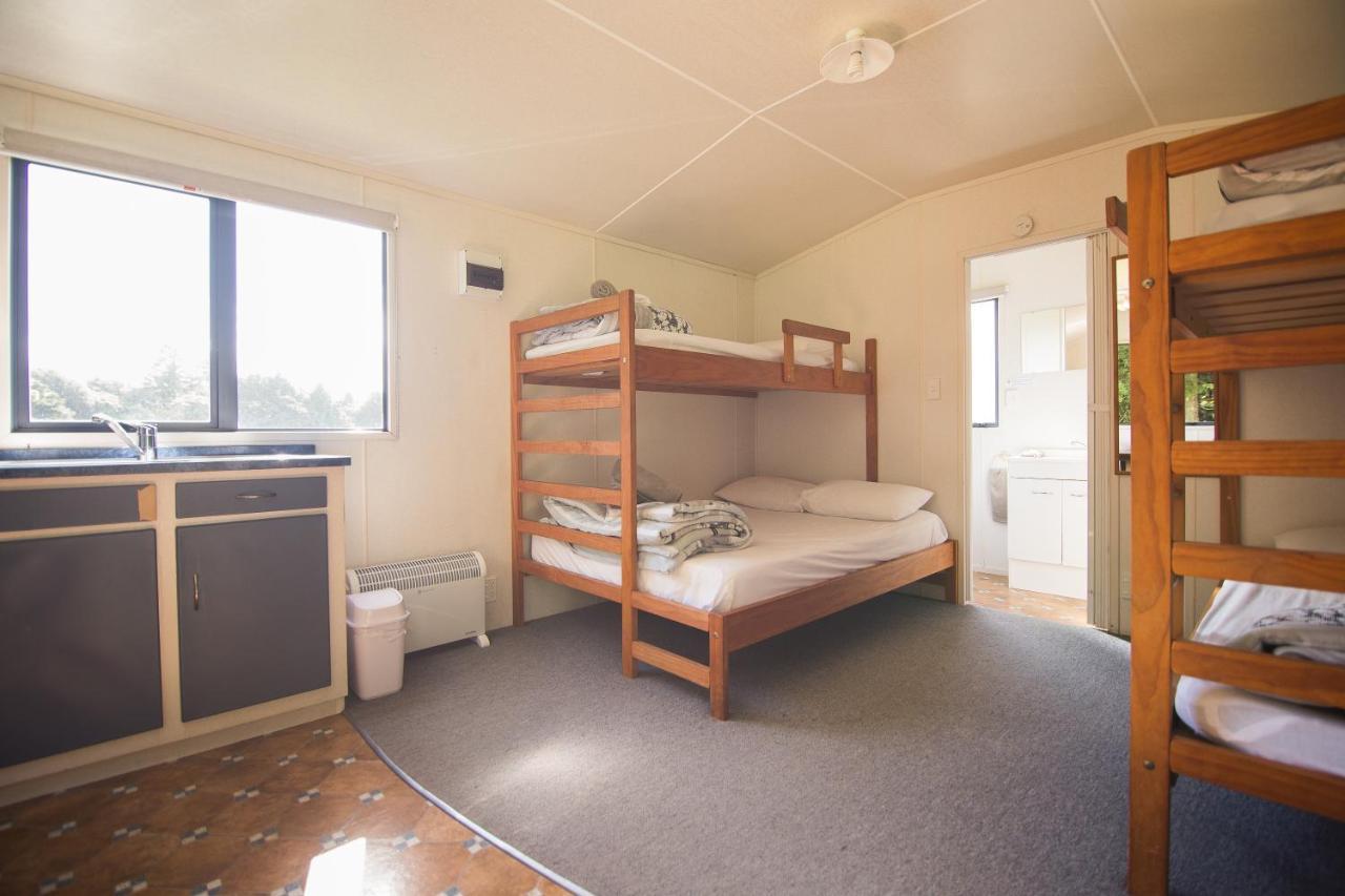 Stratford Motel & Holiday Park Екстер'єр фото